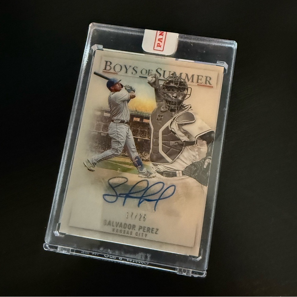 Autographed Salvador Perez Boys of Summer Baseball Card